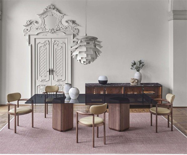 BAY TABLE