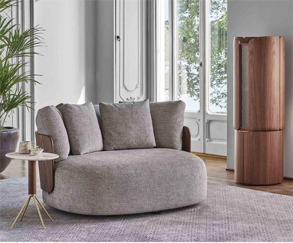 CALIN XL ARMCHAIR