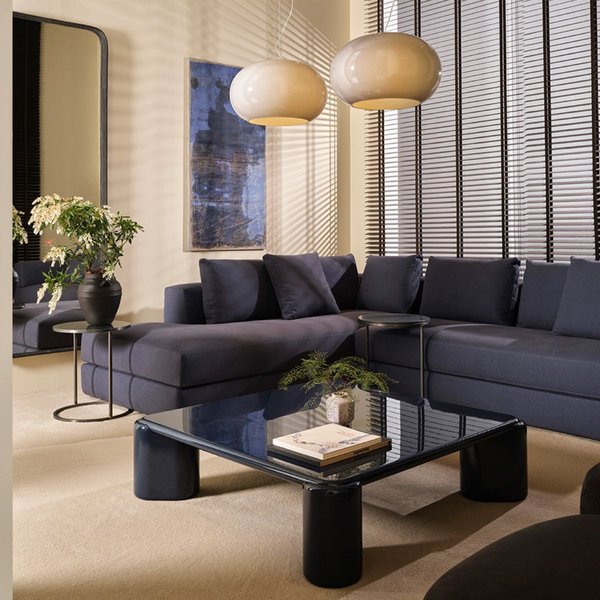 Roger Sofa