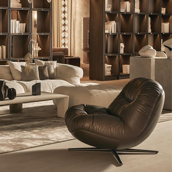 Aura Armchair