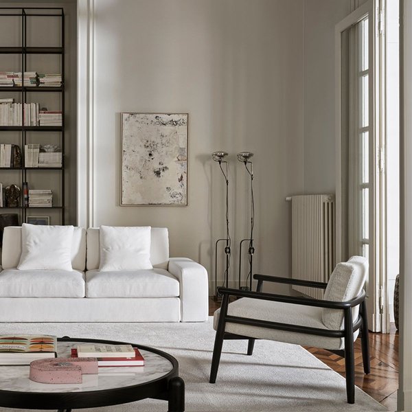 TERESA ARMCHAIR