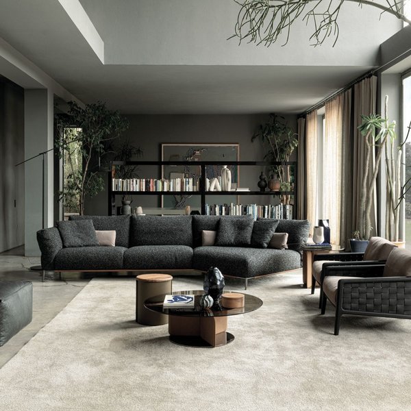 CHAPEAU SOFA