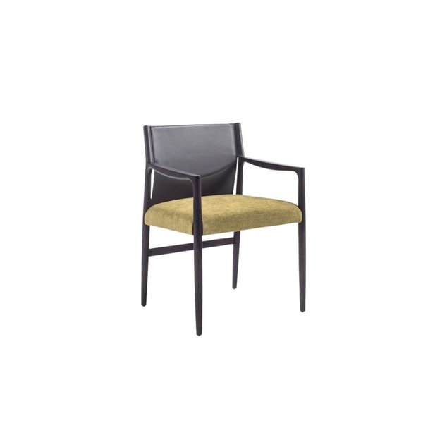 SVEVA CHAIR WITH ARMS