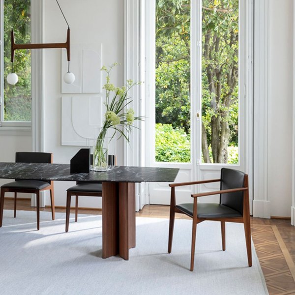 SVEVA CHAIR WITH ARMS