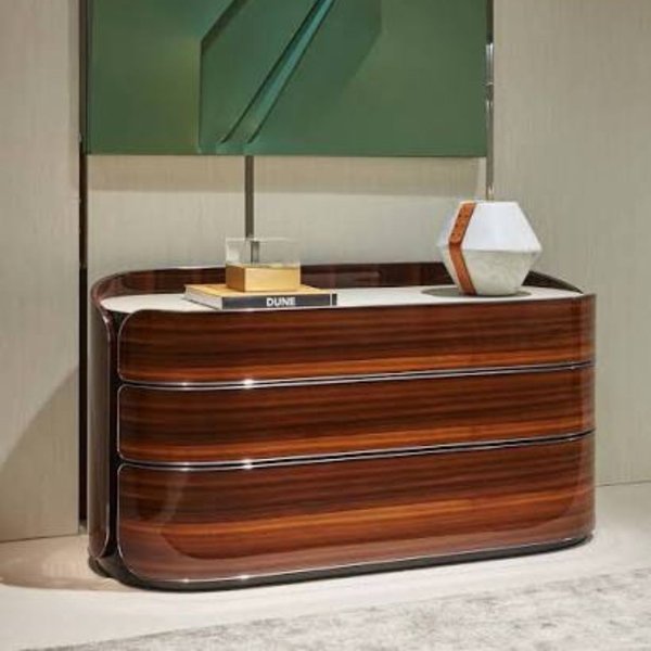 AMBLESIDE CHEST OF DRAWERS