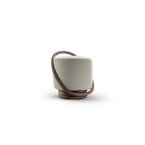 SMILE SWIVEL POUF