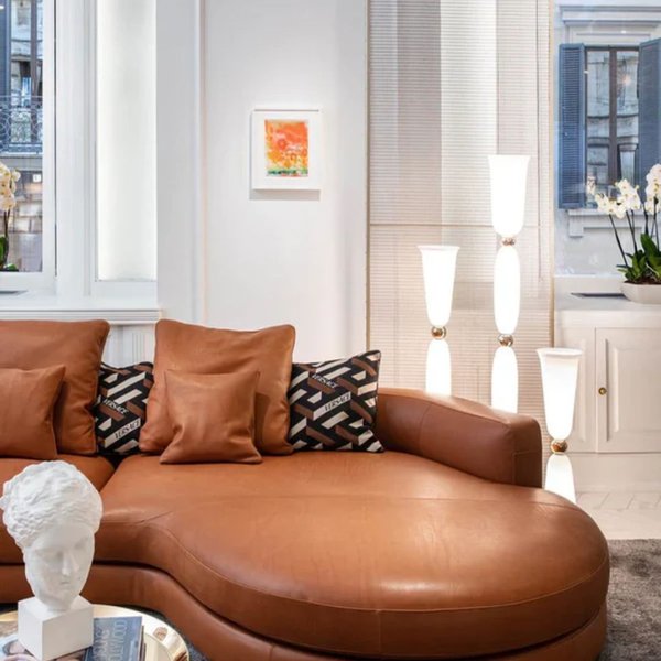 GODDESS FLOOR LAMP