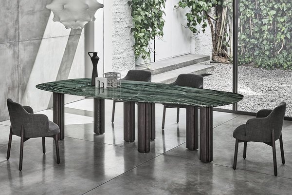 BERRY DINING TABLE