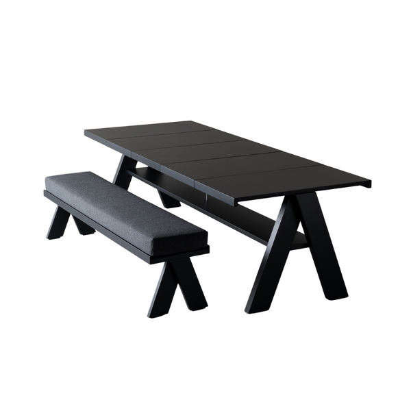 JOI DINING TABLE